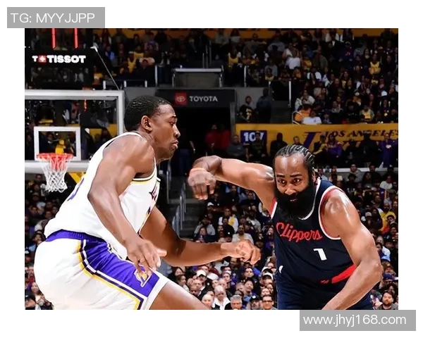 湖人对决快船高清直播回顾精彩瞬间与赛季分析